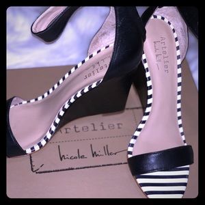Nicole Miller Artelier Stripped Wedges